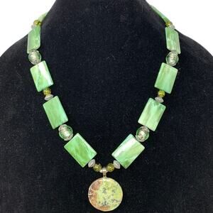 Handmade Artisan Beaded Pendant Necklace Green Silver Tone Metal